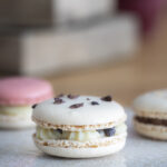 Macaron artisanal réalisé à la main